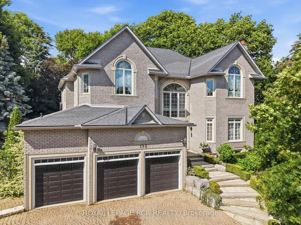 193 Sherwood Pl, Newmarket, ON L3Y 8E5