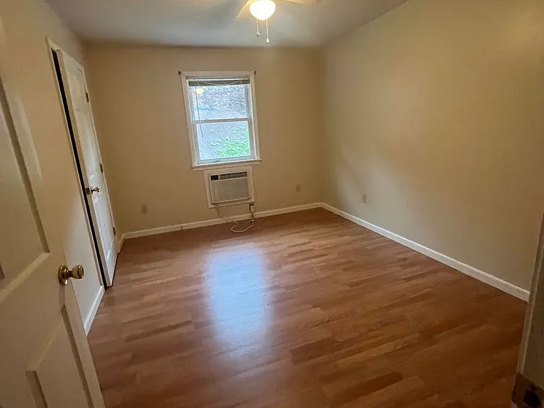 12 Vanhorn Dr — Photo 16