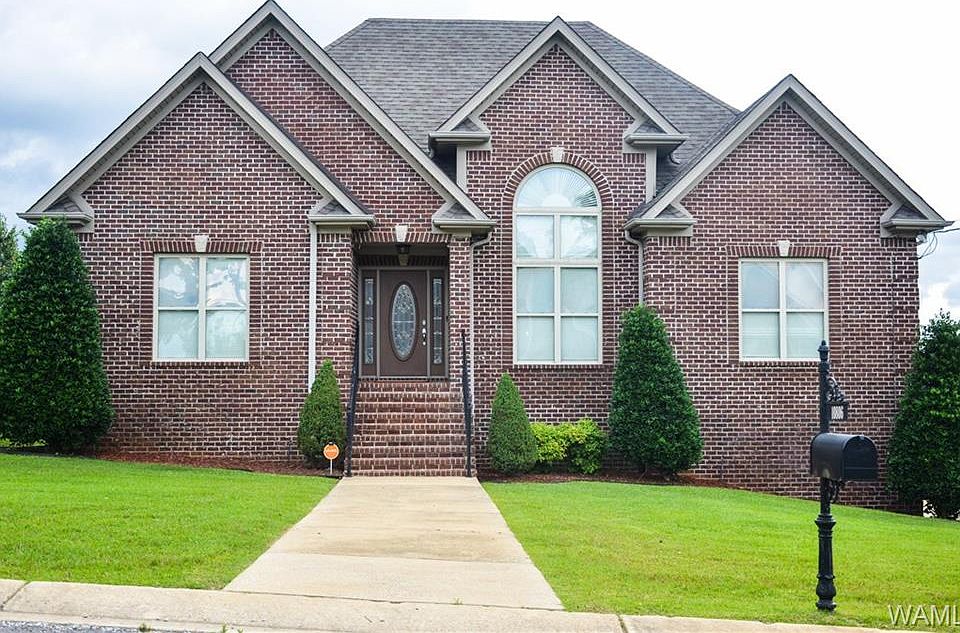 1st image of 10806 Dogwood Cir