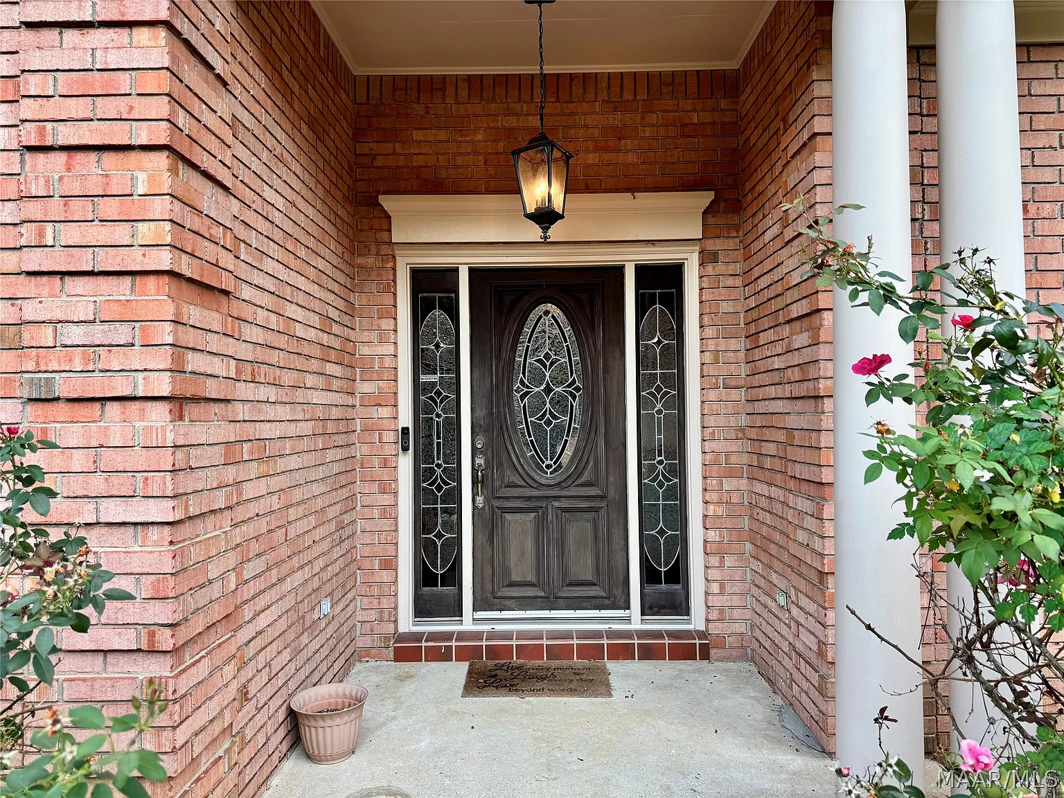 3 bed, 2.5 bath, 2639 sqft, $2,500 — Photo 3