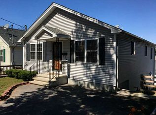 69 Sunbury St, Providence, RI 02908