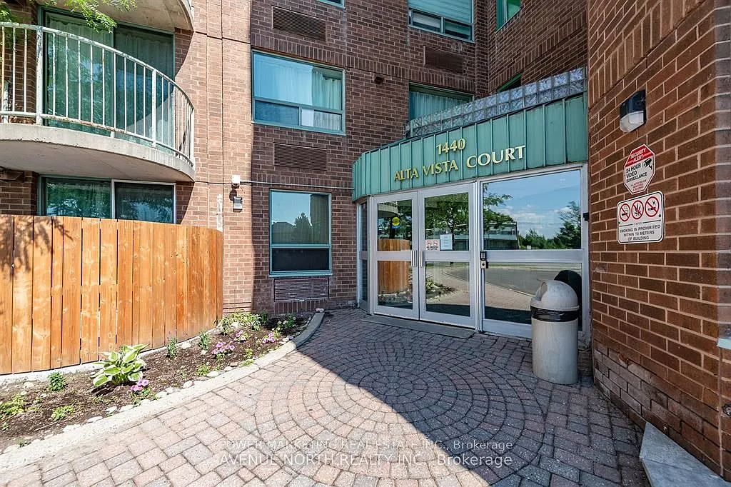 Building Photo - 1440 Heron Rd #601