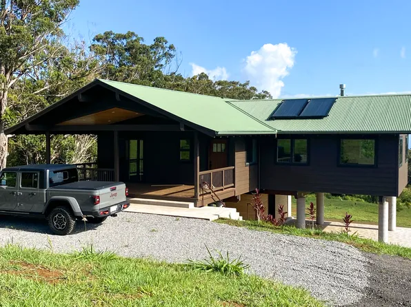 45-1245 Kalehua Rd, Honokaa, HI 96727