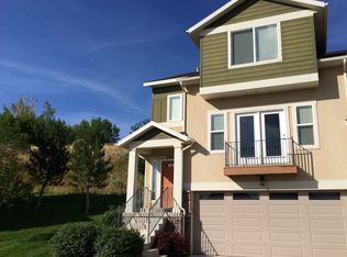 8927 S Quarry Stone Way, Sandy, UT 84094