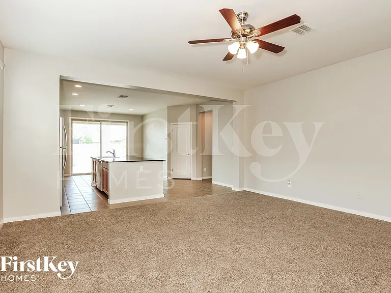 9738 W Getty Dr — Photo 4