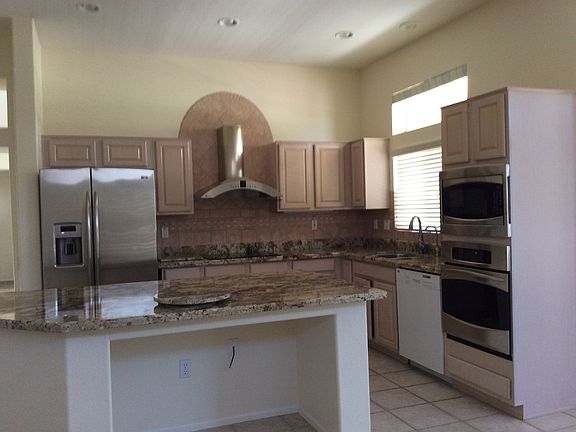 4th image of 22108 N Via Montoya
