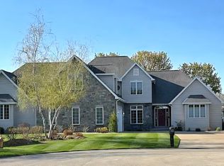 4469 W Fieldwood Ln, Appleton, WI 54913