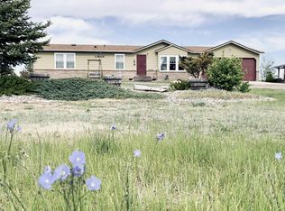 1136 Wagon Box Rd, Cheyenne, WY 82009