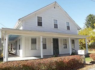 206 Seven Mile Rd, Scituate, RI 02831