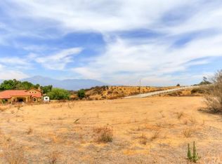 13090 Silverleaf Ct, Redlands, CA 92373