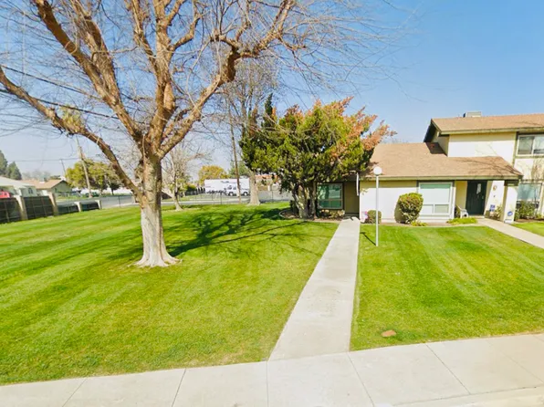 800 Lexington St APT 14, Delano, CA 93215