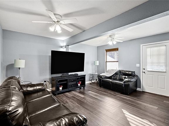 5th image of 5014 Silver Ave