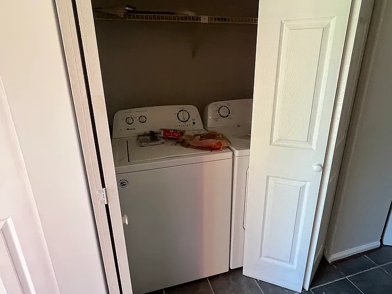 4629 Governor Kent Ct — Photo 3