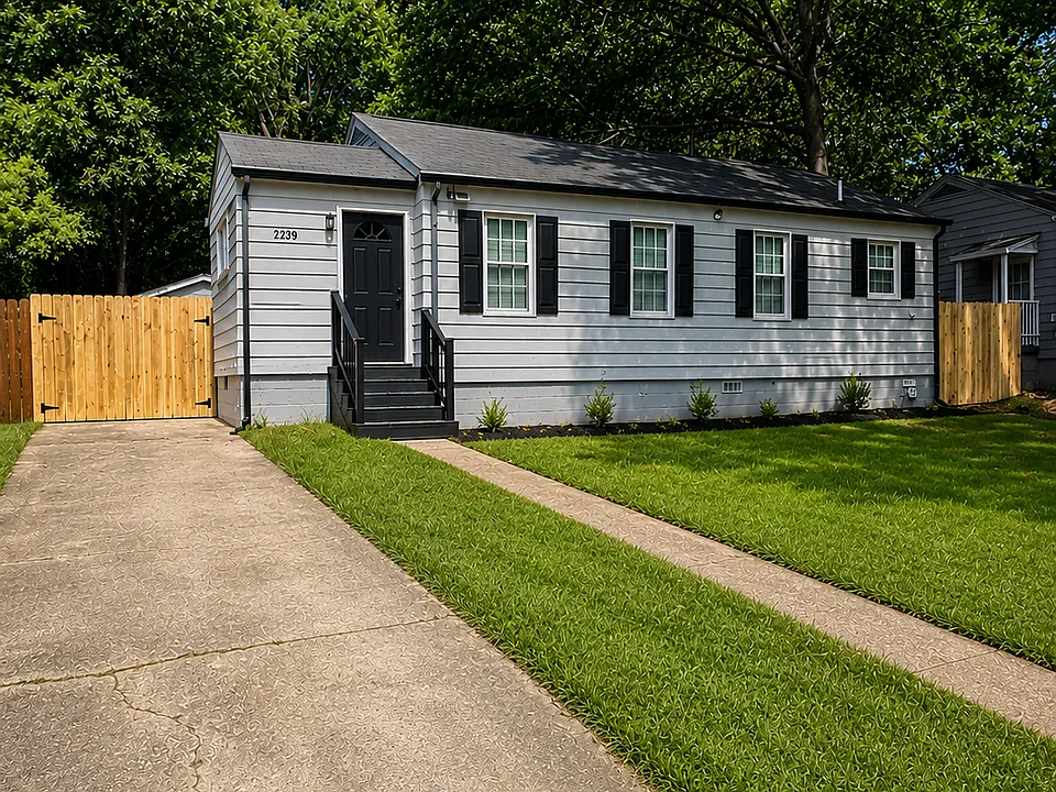 2239 Carey Dr SE