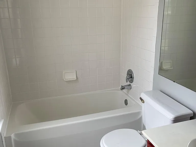 6 Marketree Ct — Photo 9