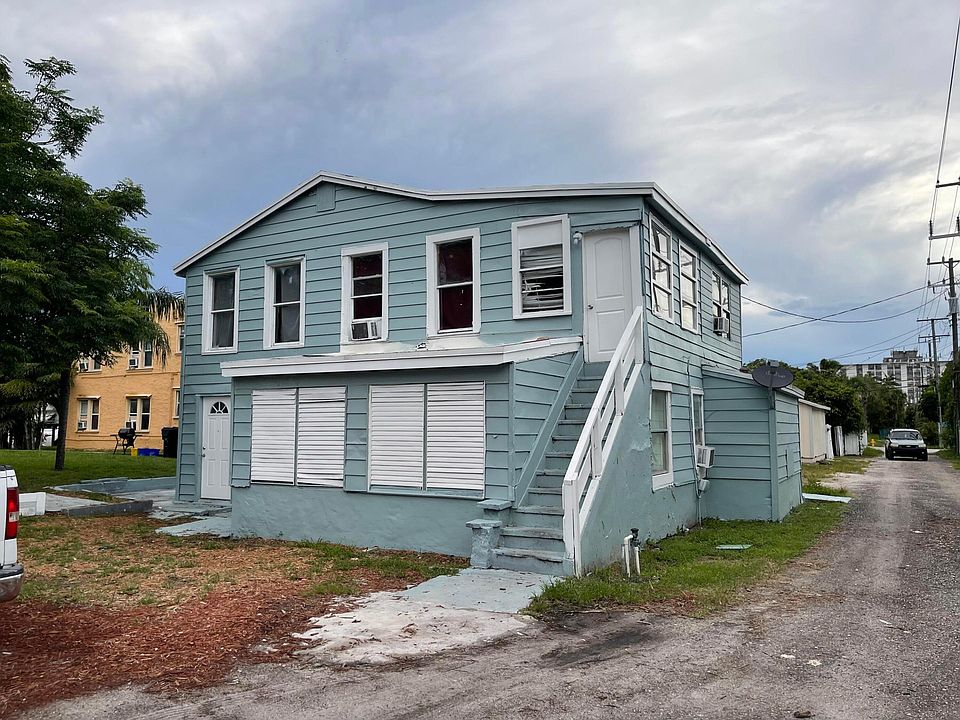 1st image of 114 S B Street