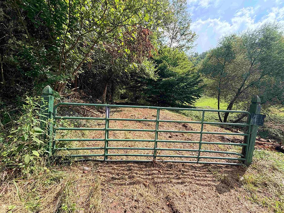 1st image of 6370 Camp Creek Rd