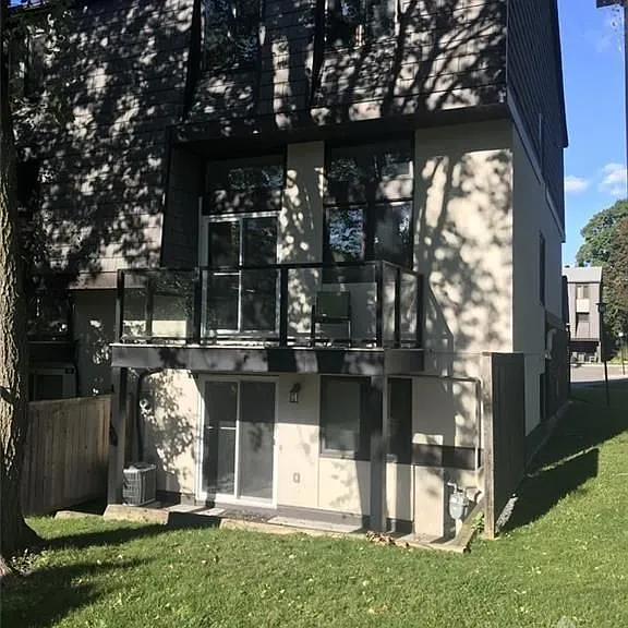 655 Richmond Rd #51 — Photo 3