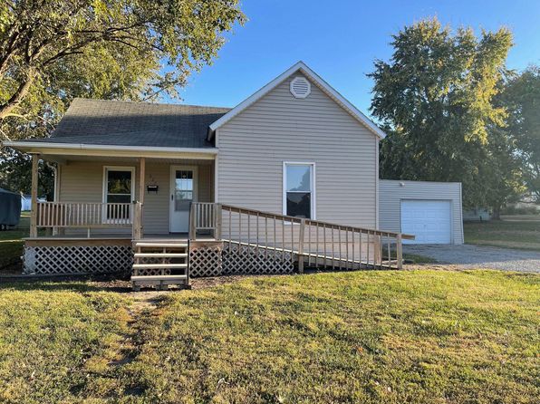 227 W Parker St