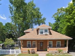 75 Winthrop St, Framingham, MA 01702