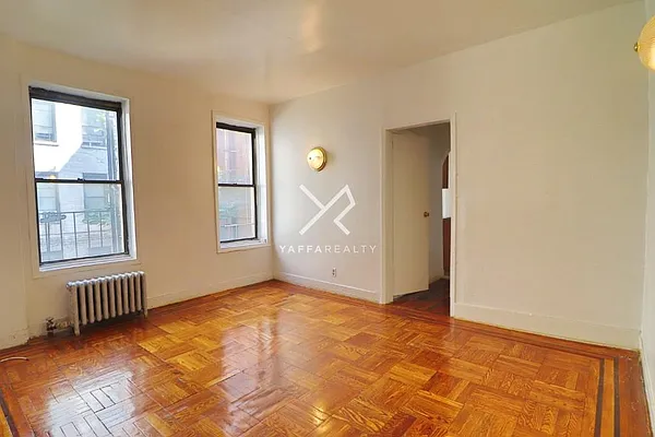 Rented by Yaffa Realty LLC | media 10