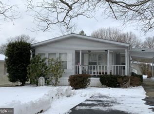 43 Sycamore Dr, Bath, PA 18014