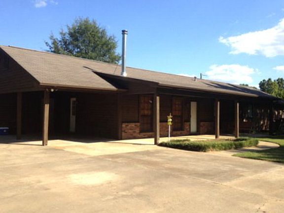 2nd image of 5617 County Road 118