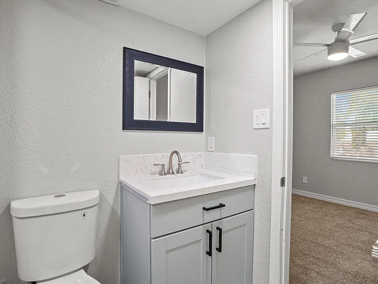 12115 Royal Woods Dr — Photo 21