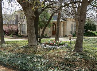 301 Highland Ct, Double Oak, TX 75077