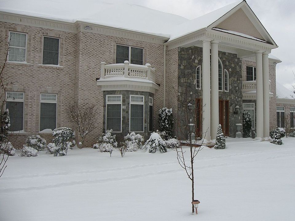 2nd image of 1280 Serenity Woods Ln