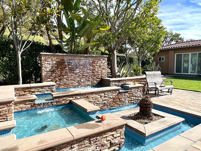 540 N Bardsdale Pl — Photo 19