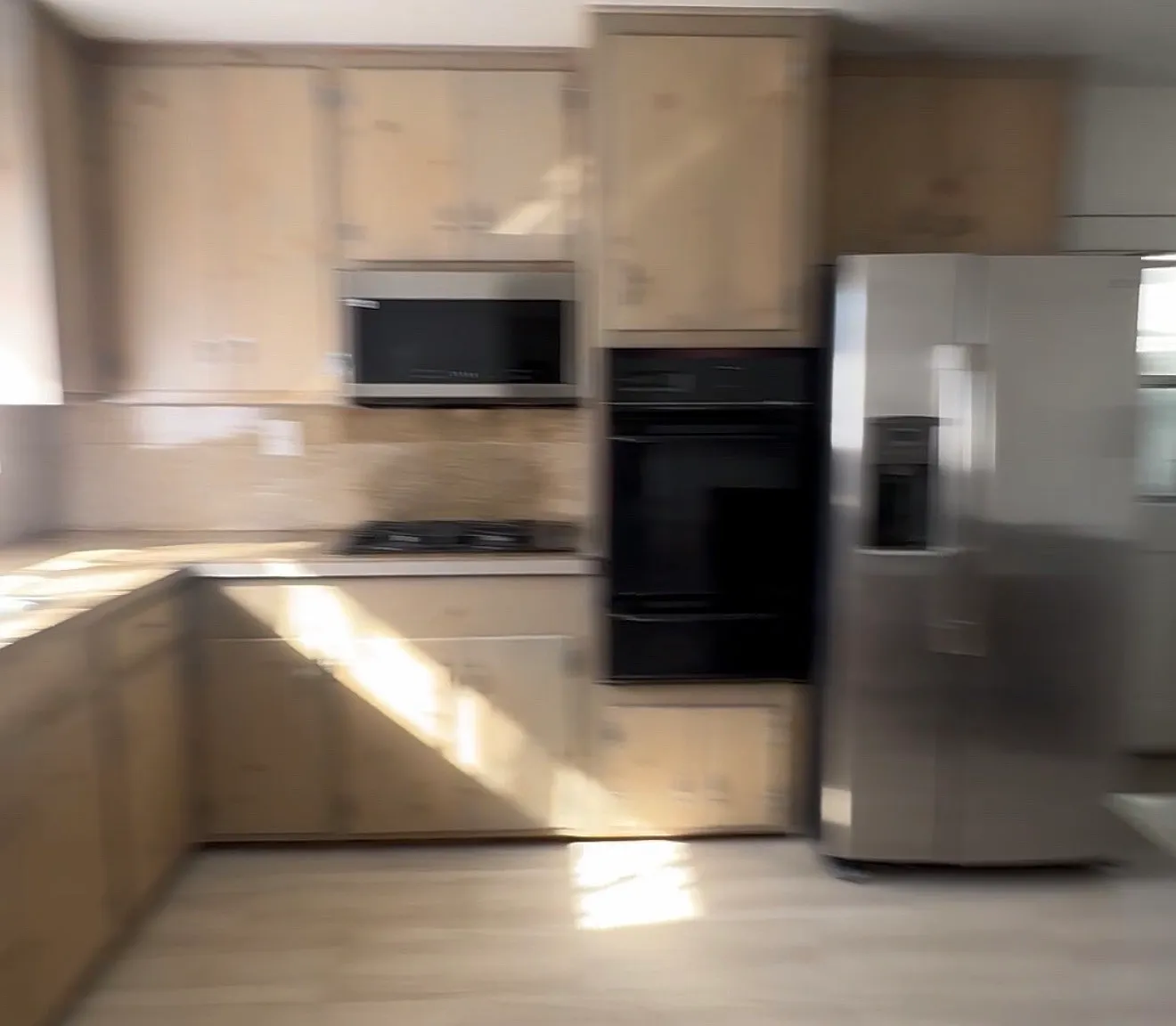 1622 Elder Ave — Photo 1