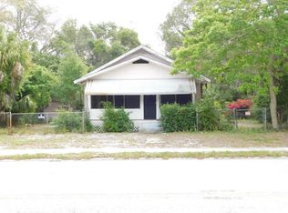 1827 Douglas Ave, Clearwater, FL 33755