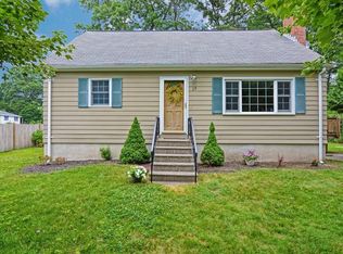 13 University Dr, Milford, MA 01757