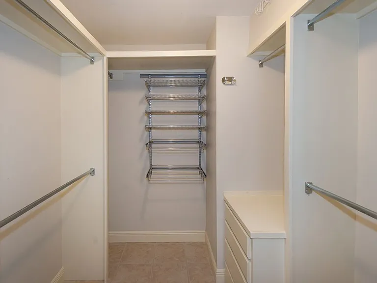 4607 Bridlewood Dr — Photo 20