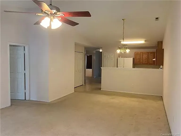 6453 Ziegler Ln — Photo 6
