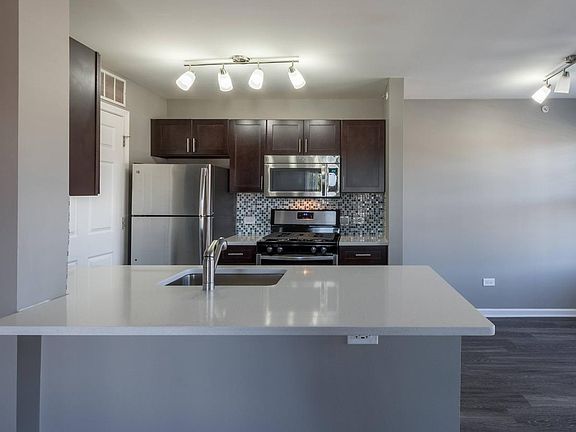 2nd image of 1300 W Indian Trl APT 15