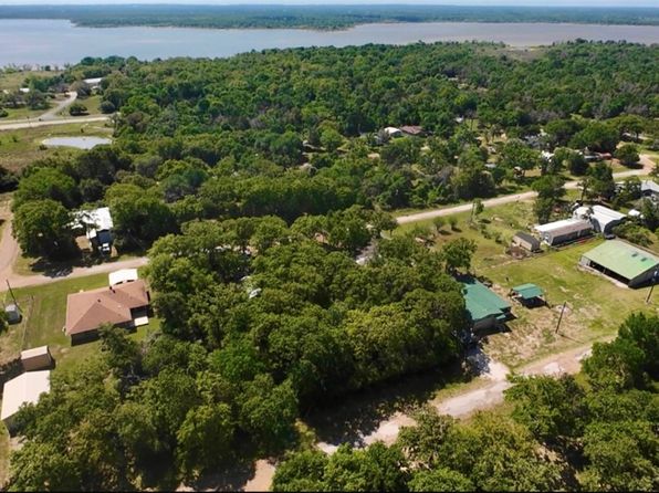 107 Live Oak Ln #A, Somerville, TX 77879