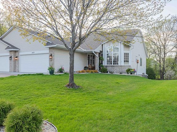 2nd image of 4157 Black Oaks Ln N