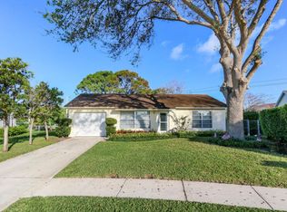 129 Village Cir, Jupiter, FL 33458