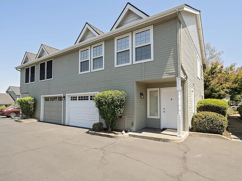 1224 N Modoc Ave #3
