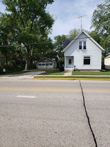117 S Main St, Burlington, WI, 53105