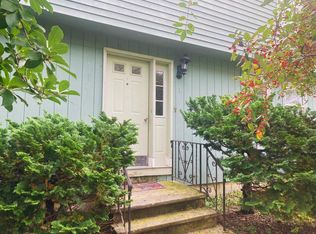 1 Riverview Rd, Durham, NH 03824