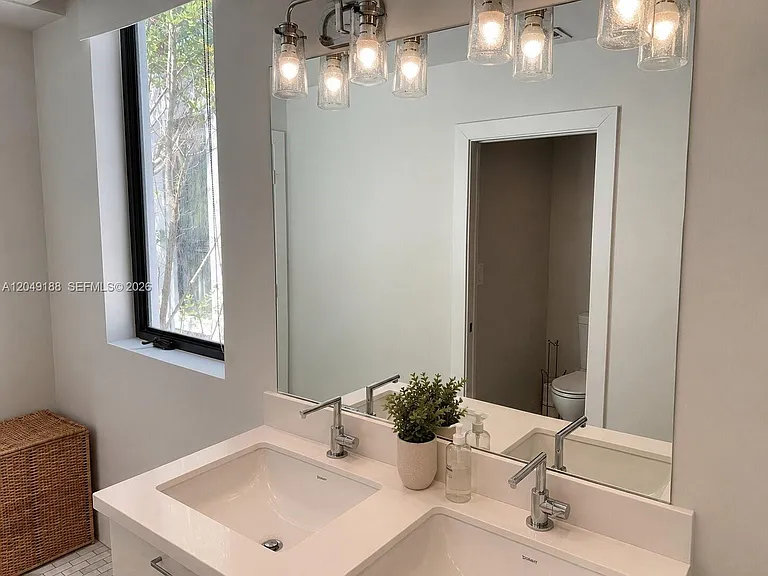 8631 Arboretum Ln — Photo 31
