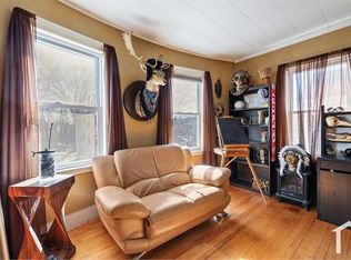 17 5th Ave #3, Worcester, MA 01607