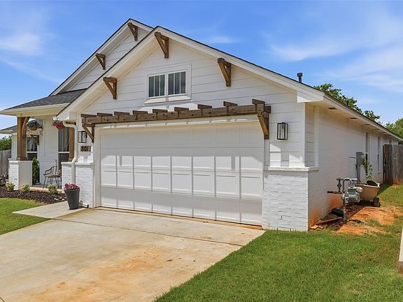2nd image of 801 Mount Irving Way