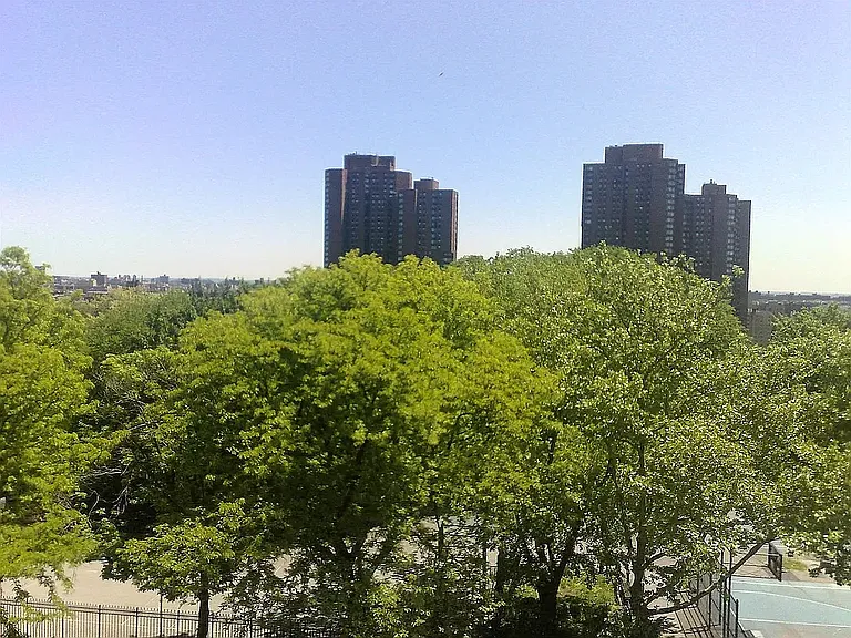 509 W 189th St #3D — Photo 11