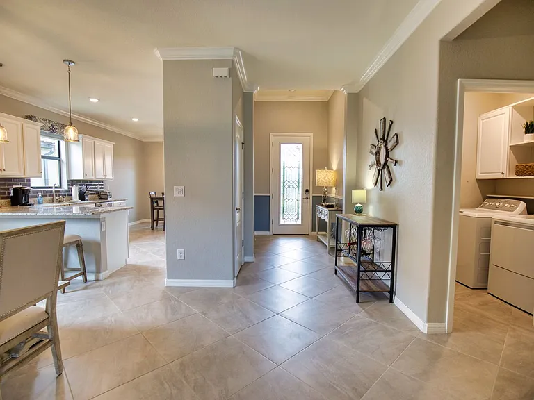10187 Crooked Creek Dr — Photo 39