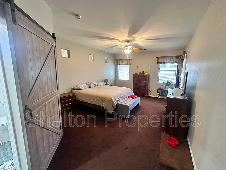 30311 W Whitton Ave — Photo 21