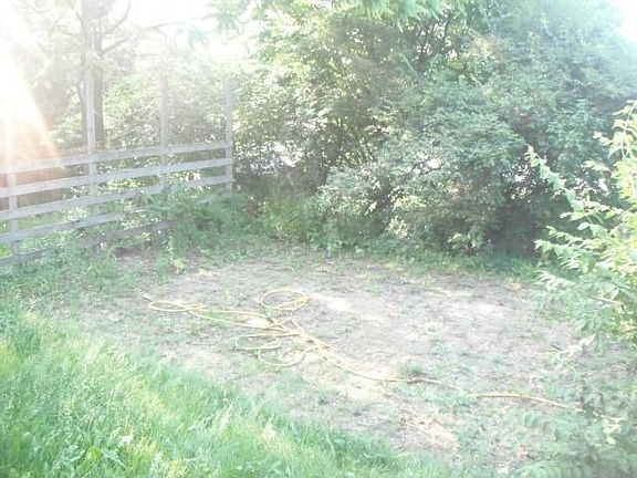 5th image of 207 Stubbs Dr